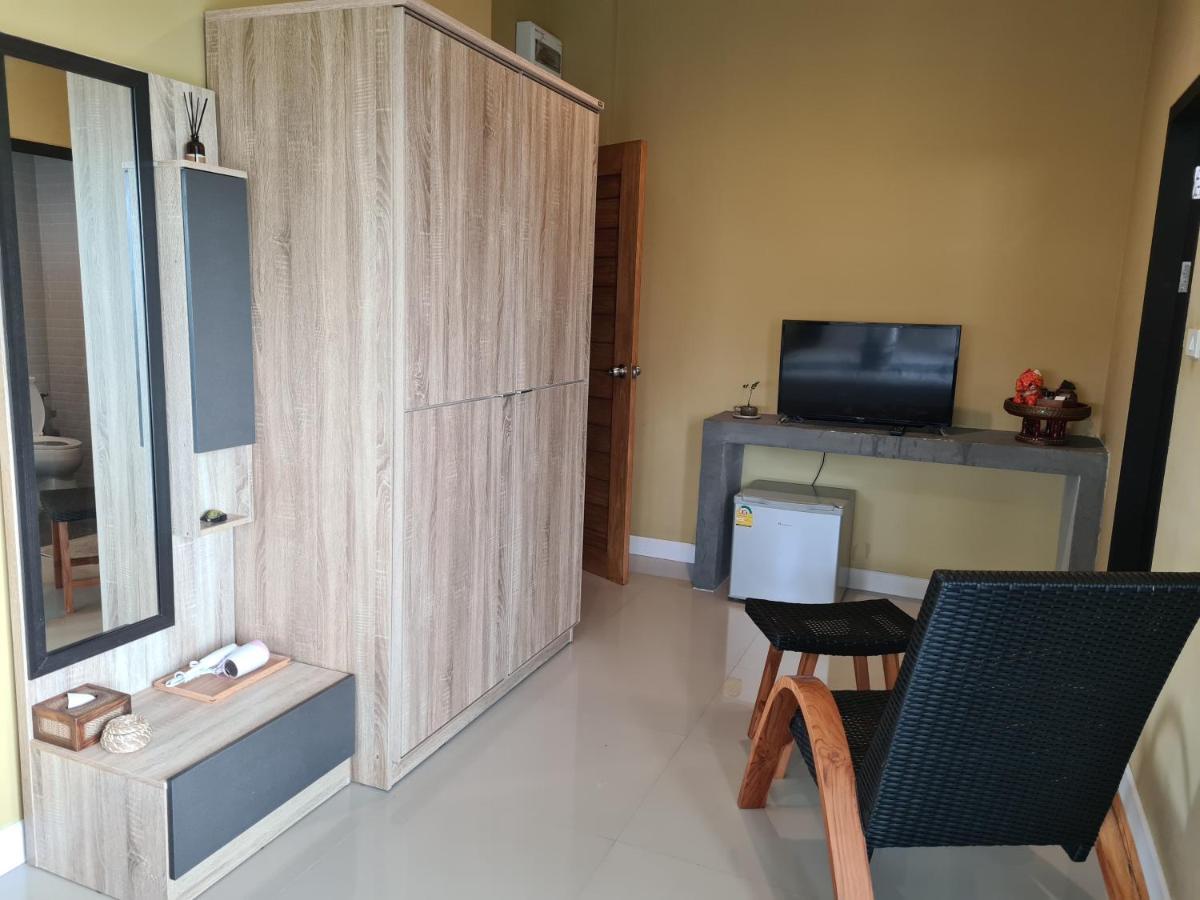 The Lantern Suites Ban Song Hong Exteriör bild